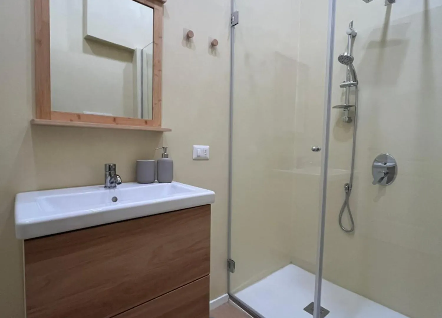 Bed and Breakfast Casa Vayu - Quartieri Spagnoli Νάπολη